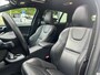 Volvo V60 2.0 T4 Business Sport | Camera | Leder | Panoramadak | Stoelverwarming | Parkeersensoren voor en achter | Xenon | Trekhaak |