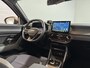 Dacia Duster 140PK Hybrid Journey Automaat | DEMO | Pack Winter | 18" Lichtmetalen Velgen | Treeplanken | 360 Camera | Digital Cockpit | Climate Control | Apple CarPlay/Android Auto | Licht & Regen Sensor |