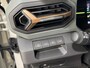 Dacia Duster 140PK Hybrid Journey Automaat | DEMO | Pack Winter | 18" Lichtmetalen Velgen | Treeplanken | 360 Camera | Digital Cockpit | Climate Control | Apple CarPlay/Android Auto | Licht & Regen Sensor |