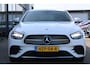 Mercedes-Benz E-klasse 300e AMG Line DISTRONIC PLUS WIDESCREEN SFEER CARPLAY TREKHAAK