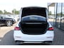 Mercedes-Benz E-klasse 300e AMG Line DISTRONIC PLUS WIDESCREEN SFEER CARPLAY TREKHAAK