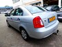 Hyundai Accent 1.4i Dynamic 97pk Sedan Airco Trekhaak 1100kg. 1e eigenaar