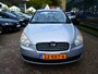 Hyundai Accent 1.4i Dynamic 97pk Sedan Airco Trekhaak 1100kg. 1e eigenaar