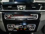 BMW X1 sDrive18i Panorama | Navigatie | Stoelverwarming | Zeer nette auto