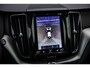Volvo XC60 2.0 B5 AWD Inscription | Panorama dak | Head-up display | Adaptieve cruise control | Elektrisch verstelbare voorstoelen | Stoel/stuur verwarming | Harman/Kardon | 21" Velgen |
