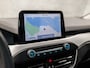 Ford Focus 1.0 EcoBoost Sport (APPLE CARPLAY, GROOT NAVI, LANE ASSIST, SPORTSTOELEN, CRUISE, PARKEERSENSOREN, LM VELGEN, NIEUWSTAAT)