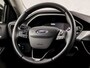 Ford Focus 1.0 EcoBoost Sport (APPLE CARPLAY, GROOT NAVI, LANE ASSIST, SPORTSTOELEN, CRUISE, PARKEERSENSOREN, LM VELGEN, NIEUWSTAAT)