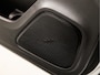 Mercedes-Benz A-klasse 180 AMG Sport Automaat (SCHUIFDAK, APPLE CARPLAY, SFEERVERLICHTING, BURMESTER, KEYLESS, LEDER/ALCANTARA, CAMERA, SPORTSTOELEN, STOELVERWARMING, WIDESCREEN, GETINT GLAS, NIEUWSTAAT)