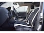 Volkswagen T-Roc 1.5 TSi 150pk Sport LED | Panoramadak | Virtual | Carplay | Trekhaak | 18 Inch LMV