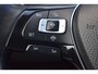 Volkswagen T-Roc 1.5 TSi 150pk Sport LED | Panoramadak | Virtual | Carplay | Trekhaak | 18 Inch LMV