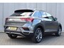 Volkswagen T-Roc 1.5 TSi 150pk Sport LED | Panoramadak | Virtual | Carplay | Trekhaak | 18 Inch LMV