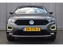 Volkswagen T-Roc 1.5 TSi 150pk Sport LED | Panoramadak | Virtual | Carplay | Trekhaak | 18 Inch LMV