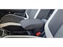 Volkswagen T-Roc 1.5 TSi 150pk Sport LED | Panoramadak | Virtual | Carplay | Trekhaak | 18 Inch LMV