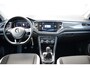 Volkswagen T-Roc 1.5 TSi 150pk Sport LED | Panoramadak | Virtual | Carplay | Trekhaak | 18 Inch LMV