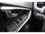 Volvo V40 1.5 T3 Polar+ Sport R-Design Automaat Camera/Panodak/Keyless/Stoelverwarming/PDC/Park.Assist/Alcantara/Trekhaak/APK:2027