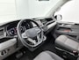 Volkswagen Transporter 2.0 TDI L2H1 204 PK | Airco | Multifunctioneel stuur |  Adaptive cruise control | Apple Carplay | Trekhaak | Dubbele Cabine | Armsteunen | Stoelverwarming | Navigatie | Achteruitrijcamera |