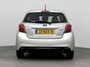 Toyota Yaris 1.5 Hybrid Aspiration | Cruise Control | Climate Control | Parkeercamera | Metaallak | APK 28-07-2026 | NL-Auto | Lederen Stuur |