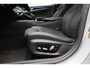 BMW 5-Serie 530e iPerformance High Executive 2018 | Schuifkantel Dak | Stoel & Stuurverwarming | Stoel Verkoeling | Carplay | Lederen Memory Stoelen | Navigatie | Adaptive Cruise Control | Onderhoudshistorie