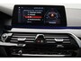 BMW 5-Serie 530e iPerformance High Executive 2018 | Schuifkantel Dak | Stoel & Stuurverwarming | Stoel Verkoeling | Carplay | Lederen Memory Stoelen | Navigatie | Adaptive Cruise Control | Onderhoudshistorie
