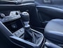 Suzuki S-Cross 1.4 Boosterjet Style Smart Hybrid Adaptieve Cruise Control | Navigatiesysteem | Stoelverwarming | Climate Control | Parkeersensoren voor- en achter | Elektrisch glazen panorama-dak | Fabrieksgarantie t/m maart 2029