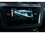 Volkswagen Tiguan 1.4 TSI eHybrid R-Line Business+ |Pano |Trekhaak |Head-Up |Keyless |IQ Light