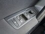 Volkswagen Tiguan 1.5 TSI Life Business | All-seasons | Trekhaak | Elek. klep | Stoelverwarming | Keyless  | Camera |