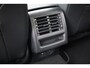Volkswagen Golf Variant 1.5 eTSI Life Business 116PK / 85kW, DSG, Digitaal instrumentenpaneel, Apple Carplay & Android Auto, navigatie, verwarmbare voorstoelen met massagefunctie, LED koplampen, adaptieve cruise control (acc), parkeersensoren voor en achter (pdc), DAB+, multifunctioneel lederen stuurwiel, sfeerverlichting, 16" 'Norfolk' LMV, elektrisch verstel-, verwarm- en inklapbare buitenspiegels