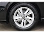 Volkswagen Golf Variant 1.5 eTSI Life Business 116PK / 85kW, DSG, Digitaal instrumentenpaneel, Apple Carplay & Android Auto, navigatie, verwarmbare voorstoelen met massagefunctie, LED koplampen, adaptieve cruise control (acc), parkeersensoren voor en achter (pdc), DAB+, multifunctioneel lederen stuurwiel, sfeerverlichting, 16" 'Norfolk' LMV, elektrisch verstel-, verwarm- en inklapbare buitenspiegels