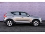 Volvo XC40 1.5 T5 Recharge Business Pro | Keyless Entry | Elektrisch inklapbare trekhaak | Elektrische Achterklep | Cruise Control | DAB | Parkeerverwarming | Volvo On Call |