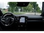 Volvo XC40 1.5 T4 Plug-In Hybrid Ultimate Dark 211 PK, 360 Camera, Leder-Alcantara, H/K Sound