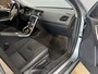 Volvo S60 2.0 D2 Momentum Business Airco ECC | Parkeer Sensoren | Cruise Control | Trekhaak | Navigatie | Isofix | NAP
