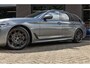 BMW 5-Serie 520i G31 Touring High Executive M Sport / Head-Up / Pano / Comfort / Trekhaak