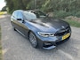 BMW 3-Serie Touring 330i Business Edition Plus M-Sport Panoramadak