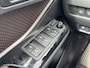 Toyota C-HR 1.8 HYBRID EXECUTIVE NL-AUTO HALF-LEDER TREE-PLANKEN JBL-AUDIO STOEL/STUURVERW NAVI KEYLESS PARK-SENSOREN LED
