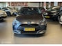 Toyota Yaris 1.5 Hybrid Active. 32.000 KM! Grootbeeld navi.