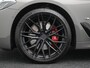 BMW 5-Serie 530i xDrive High Executive | M Sportpakket | Adaptief onderstel | Apple Carplay/Android Auto | Adaptieve LED koplampen | Shadow Line | 12 Maanden BOVAG Garantie |