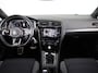 Volkswagen Golf Variant 1.5 TSI Highline Business R 150 pk Automaat | Navigatie | Parkeersensoren | Achteruitrijcamera | Adaptieve cruise control | R-Line |