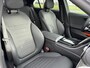 Mercedes-Benz C-klasse 180 Business Solution AMG | Panoramadak | Sportstoelen | Digital Light | 360 Camera | DAB | Ele.wegklapbare Trekhaak | Sfeerverlichting | Nightpakket | Spiegelpakket | Apple Carplay/Android Auto |