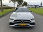 Mercedes-Benz C-klasse 180 Business Solution AMG | Panoramadak | Sportstoelen | Digital Light | 360 Camera | DAB | Ele.wegklapbare Trekhaak | Sfeerverlichting | Nightpakket | Spiegelpakket | Apple Carplay/Android Auto |