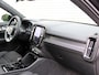 Volvo XC40 2.0 B4 Plus Black Edition Automaat / Panoramadak / Microtech Nubuck bekleding / Privacy Glass / Harman Kardon
