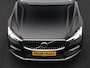 Volvo XC60 2.0 T6 AWD Plus Bright Long Range Plug in Hybrid 350pk Dealer O.H PHEV | Panodak | Adaptive Cruise | Lederen Sportstoelen Memory & Verwarmd | Google Assistent & Maps | Camera | Harman Kardon | Apple Carplay | Pilot Assist | Navigatie | DAB |