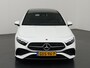 Mercedes-Benz A-klasse 180 AMG Line | Sfeerverlichting | Panoramadak | Stoelverwarming | Multibeam |