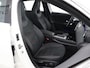 Mercedes-Benz A-klasse 180 AMG Line | Sfeerverlichting | Panoramadak | Stoelverwarming | Multibeam |