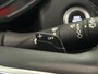 Renault Clio 1.3 TCe 130 EDC Edition One | Navigatie 9,3" | Stoelverwarming | Lichtmetalen velgen 17" | Parkeersensoren voor, achter en achteruitrijcamera