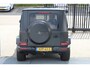 Mercedes-Benz G-klasse 63 AMG Manufaktur/Night pakket/Magno matt/Panoramadak/Burmester/Sfeerverlichting/Entertainment schermen/Akrapović/AMG active ride control/Elektrisch verstelbare stoelen met memory + massage/Stoel verwarming + koeling/360° camera/voorruitverwarming/IWC/Ala