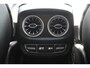 Mercedes-Benz G-klasse 63 AMG Manufaktur/Night pakket/Magno matt/Panoramadak/Burmester/Sfeerverlichting/Entertainment schermen/Akrapović/AMG active ride control/Elektrisch verstelbare stoelen met memory + massage/Stoel verwarming + koeling/360° camera/voorruitverwarming/IWC/Ala