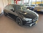 Mercedes-Benz CLA 200 Business Solution Orig. NL auto/AMG pakket/Panorama-schuifdak/Sfeerverlichting/Night pakket/Widescreen/Achteruitrijcamera/Cruise control/Parkeersensoren/Stoel en spiegelverwarming/Led koplampen/Privacy glass/Climate control/19" lmv/ Leder-alcantara be
