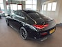 Mercedes-Benz CLA 200 Business Solution Orig. NL auto/AMG pakket/Panorama-schuifdak/Sfeerverlichting/Night pakket/Widescreen/Achteruitrijcamera/Cruise control/Parkeersensoren/Stoel en spiegelverwarming/Led koplampen/Privacy glass/Climate control/19" lmv/ Leder-alcantara be