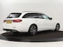 Mercedes-Benz E-klasse 300e Avantgarde | Adaptive cruise | Stoelverwarming | 360 Camera | Carplay | Trekhaak | Sfeerverlichting | Half leder | Navigatie | Widescreen | Full LED | PHEV | Plug In