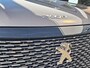 Peugeot 2008 1.2 Puretech 130pk Allure Navigatie | Apple Carplay & Android | Achteruitrijcamera | Cruise & Climate control | KEYLESS start | Bluetooth | LM-velgen